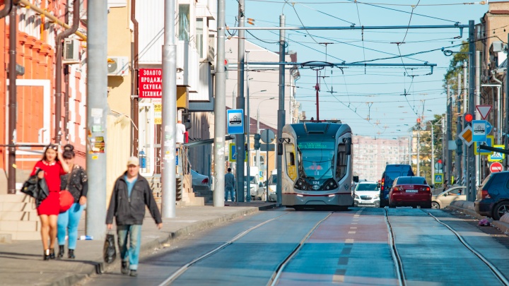 Два трамвайных маршрута в Ростове изменили движение из-за коммунальных работ