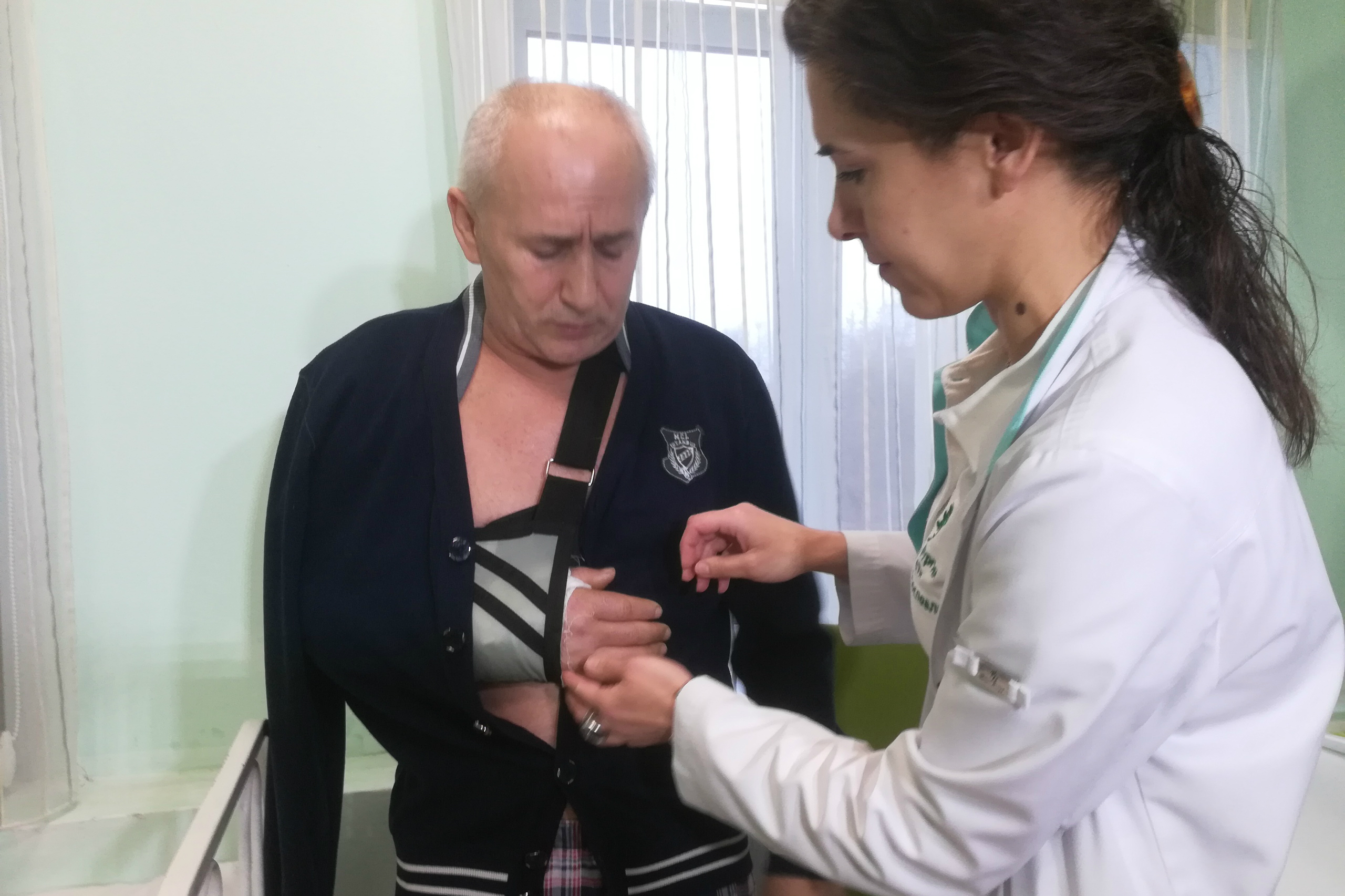 В Ярославле врачи пришили мужчине оторванную руку
