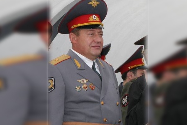 Откуда у генерал-майора было 100 тысяч евро, которые он занял, в решении суда не указано Откуда у генерал-майора было 100 тысяч евро, которые он занял, в решении суда не указано
