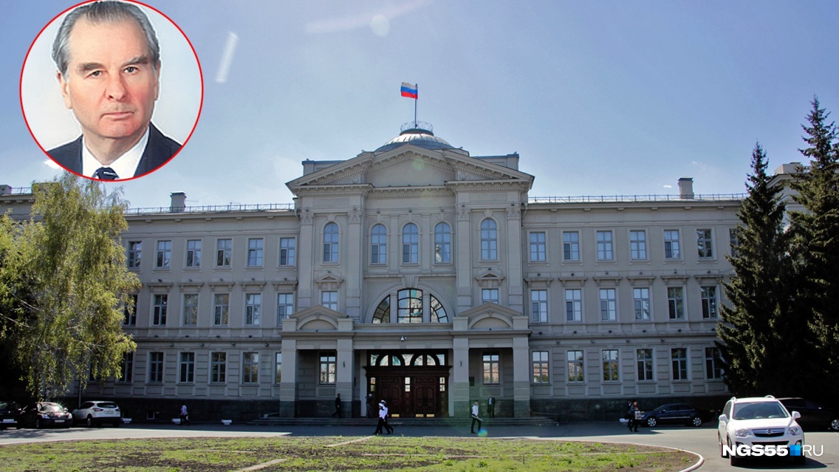 Какое место по объёму выпускаемой продукции в России наш
город занимал при первом
секретаре Омского обкома КПСС Сергее Манякине?