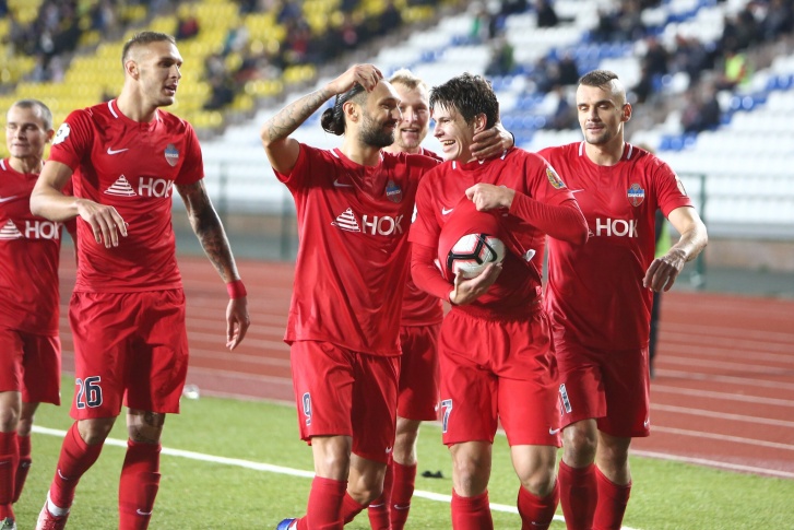 Первый победный матч красноярцев в Премьер-лиге