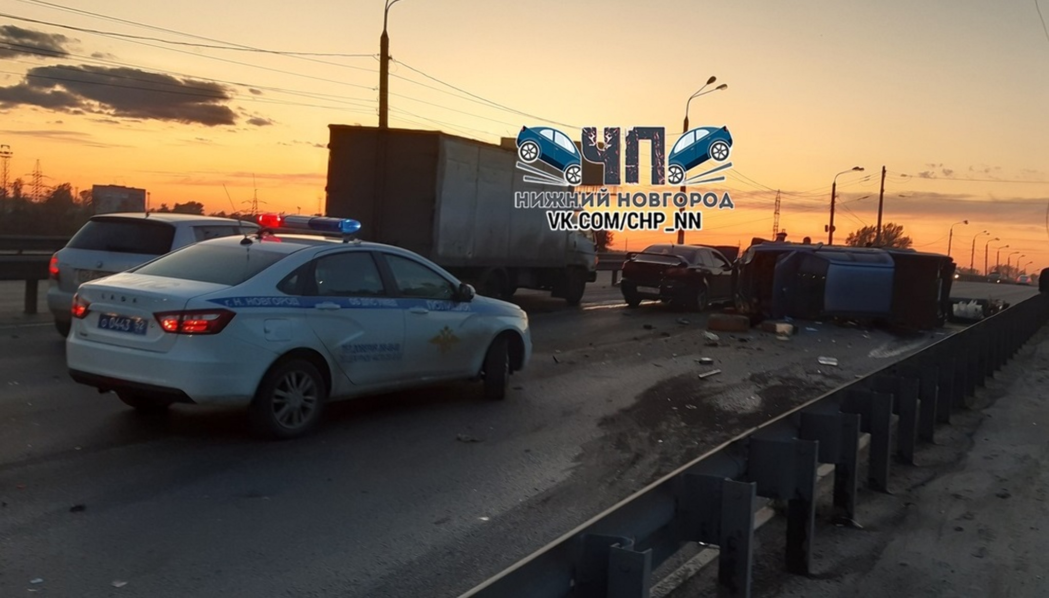 Сыграл в «шашечки»: в Нижнем Новгороде произошло крупное ДТП из-за любителя скорости