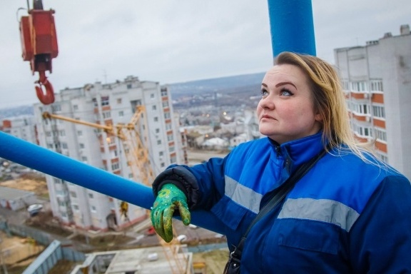 В списке самых нужных городу профессий есть и строительные рабочие В списке самых нужных городу профессий есть и строительные рабочие