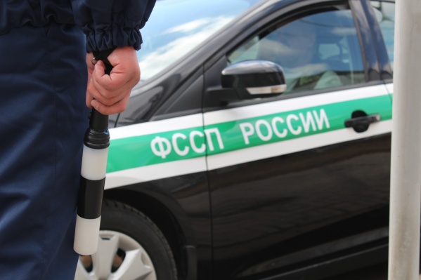 Из 40 остановленных водителей двое оказались должниками Из 40 остановленных водителей двое оказались должниками