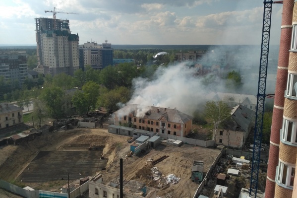 Пожар на ул. Плановой Пожар на ул. Плановой