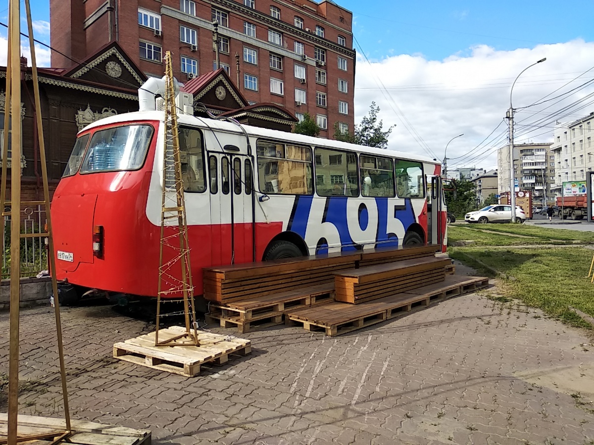 russkiy-avtobus-seksi