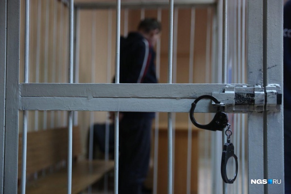 Осуждённому предстоит провести 7 лет в колонии строгого режима Осуждённому предстоит провести 7 лет в колонии строгого режима