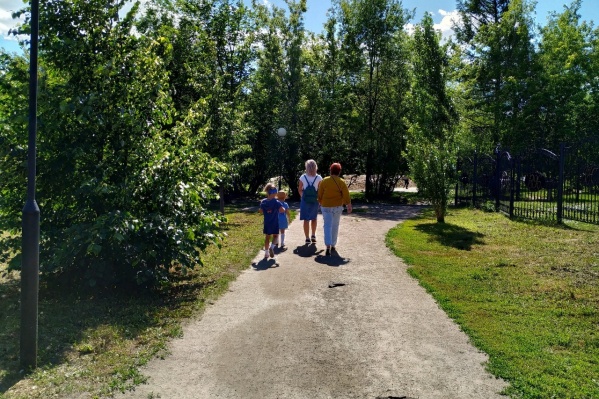 В жаркие выходные улицы Кургана пустеют: горожане уезжают на природу В жаркие выходные улицы Кургана пустеют: горожане уезжают на природу
