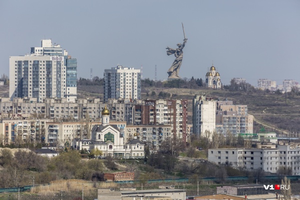Волгоград теряет свое былое величие под напором сиюминутных выгод людей Волгоград теряет свое былое величие под напором сиюминутных выгод людей