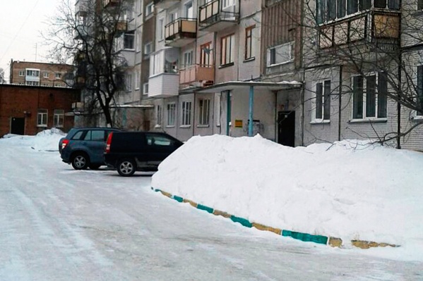 В квартирах дома по улице Кошурникова, 16 холодно даже при горячих батареях В квартирах дома по улице Кошурникова, 16 холодно даже при горячих батареях