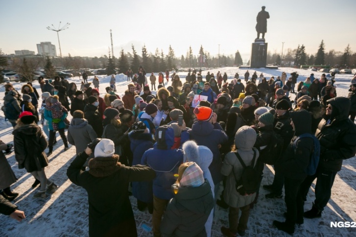 Активисты планируют выразить свой протест на площадке перед краевым правительством Активисты планируют выразить свой протест на площадке перед краевым правительством