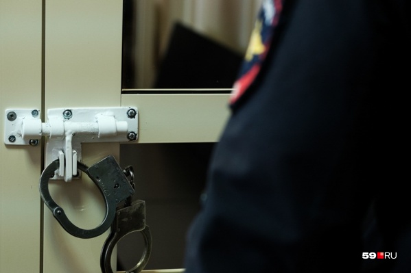 Мужчину задержали из-за угрозы убийством Мужчину задержали из-за угрозы убийством