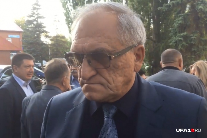 Адвокат Эдуарда Матвеева сообщил, что не удовлетворен тем, как прошло сегодняшнее заседание Адвокат Эдуарда Матвеева сообщил, что не удовлетворен тем, как прошло сегодняшнее заседание