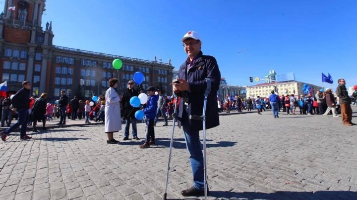 "На небоскрёб бегал - непреодолимого в жизни нет": в губернаторы собрался депутат Дмитрий Сергин