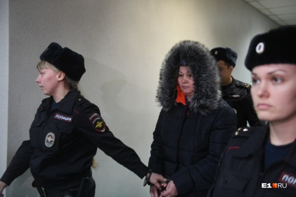 Земфиру Гайнуллину Ленинский суд Екатеринбурга 2 декабря отправил в СИЗО до 26 января Земфиру Гайнуллину Ленинский суд Екатеринбурга 2 декабря отправил в СИЗО до 26 января