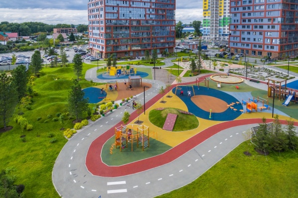 Город-парк «Ясный берег» Город-парк «Ясный берег»