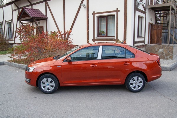 ŠKODA RAPID в «Волга-Раст» — достойное авто
для поездок по городу и на дачу в России ŠKODA RAPID в «Волга-Раст» — достойное авто
для поездок по городу и на дачу в России