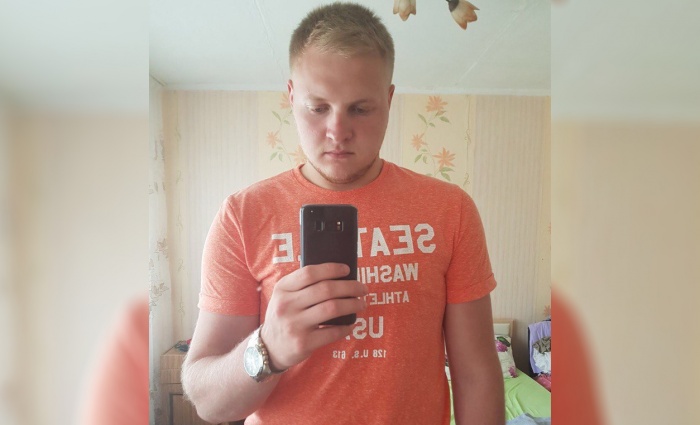 Константин купил телефон в июле, а недавно узнал, что на него дважды оформили кредит Константин купил телефон в июле, а недавно узнал, что на него дважды оформили кредит