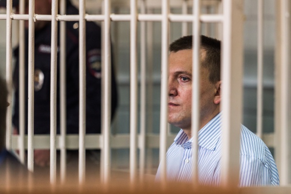 Анатолий Радченко в зале областного суда ждёт, когда судья зачитает приговор Анатолий Радченко в зале областного суда ждёт, когда судья зачитает приговор 