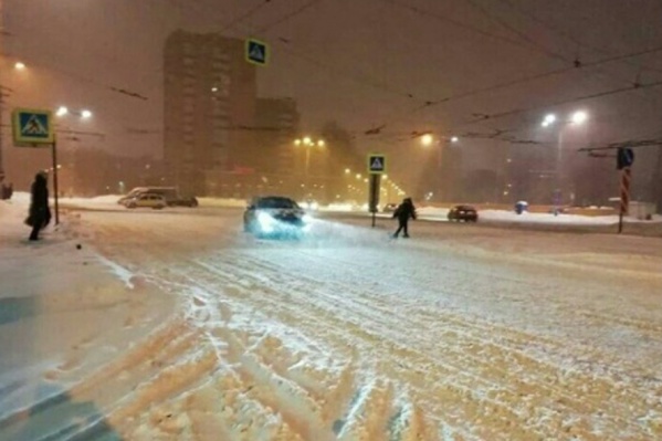 Сбили девушек на улице Крупской Сбили девушек на улице Крупской 