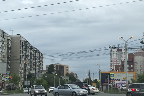 Главное, что возмущает горожан, — кто будет оплачивать счета за свет? Главное, что возмущает горожан, — кто будет оплачивать счета за свет?
