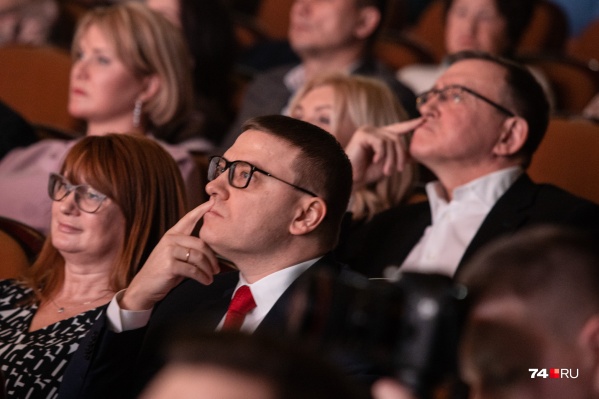Челябинский бомонд сейчас равняется на губернатора Алексея Текслера Челябинский бомонд сейчас равняется на губернатора Алексея Текслера