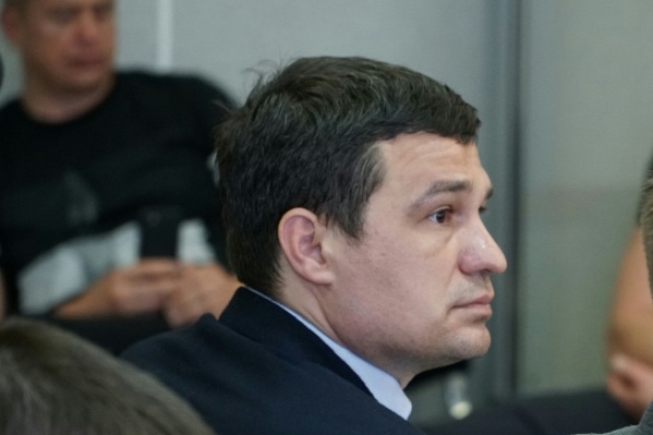 Александр Телепнев хочет уменьшить сумму, которую должен заплатить Глебу Кулакову в качестве компенсации морального вреда и стоимости услуг адвоката Александр Телепнев хочет уменьшить сумму, которую должен заплатить Глебу Кулакову в качестве компенсации морального вреда и стоимости услуг адвоката