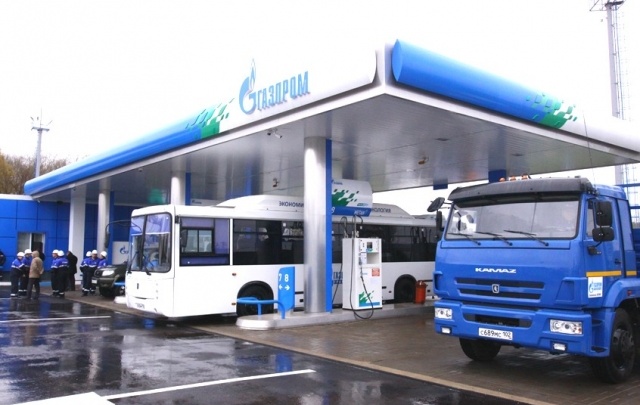 Подарок ко Дню Республики: в Уфе открылась вторая газозаправочная станция федеральной сети «Газпрома»