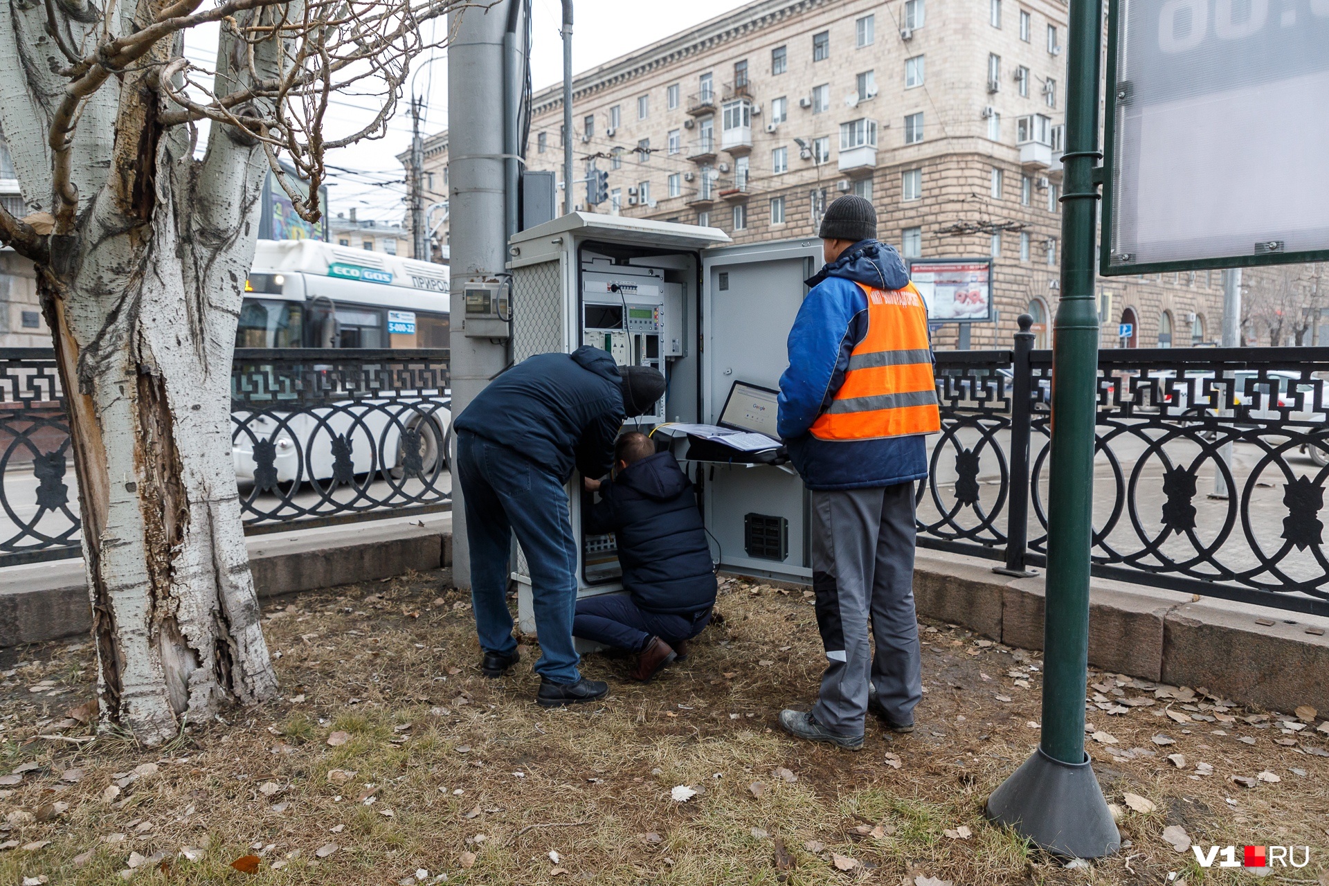 Операция по спасению перекрестка от частых аварий началась Операция по спасению перекрестка от частых аварий началась