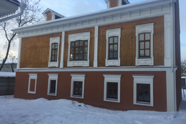 Теперь старинные дома выглядят заметно свежее Теперь старинные дома выглядят заметно свежее