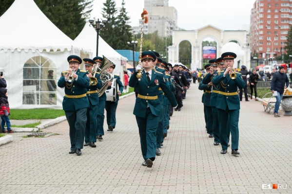 День силовика в парке День силовика в парке 