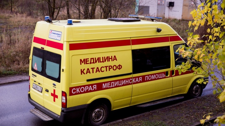 Оставил лежать на асфальте: в Рыбинске водитель, сбивший молодую женщину, скрылся с места ДТП