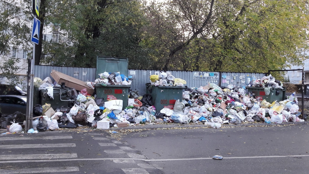 Платные парковки появятся в ЮВАО Москвы картинки Платные парковки появятся в ЮВАО Москвы картинка