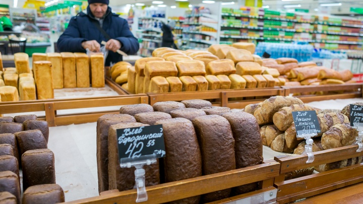 В каждой 14-й булке хлеба в Красноярске при проверке находят плесень и вредные микробы