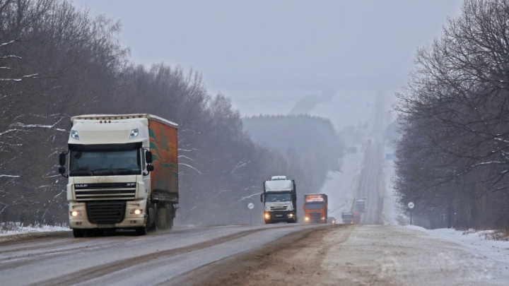 На границе с Башкирией закрыли движение на трассе М-5