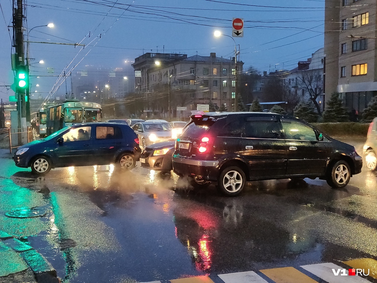 Авария обошлась без жертв Авария обошлась без жертв