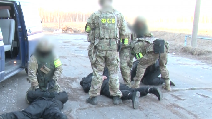 ФСБ раскрыла подробности «освобождения» автостанции в Щербинках от террористов