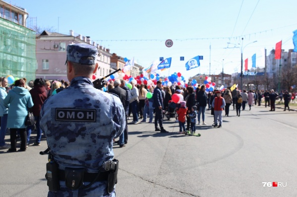 Праздник под охраной Праздник под охраной