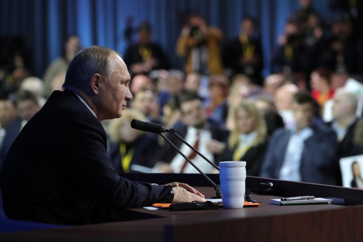 В прошлом году Путин общался с прессой меньше четырех часов