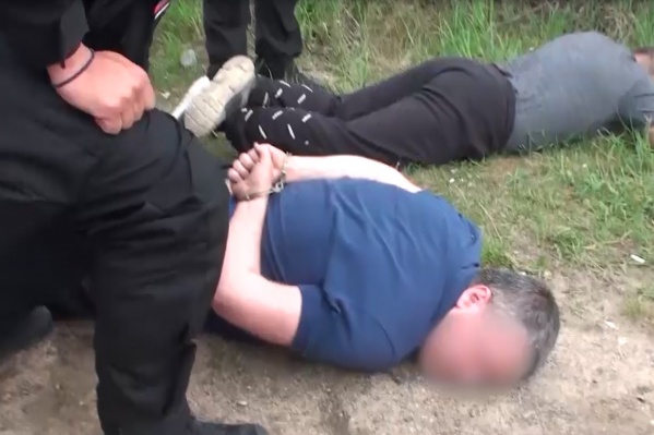 Мужчине не удалось заняться своим бизнесом. Полиция задержала мужчину за совершённые в другом регионе преступления Мужчине не удалось заняться своим бизнесом. Полиция задержала мужчину за совершённые в другом регионе преступления