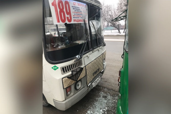 Пассажиры не пострадали Пассажиры не пострадали