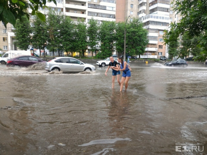 Вот так вчера было на Уралмаше (а в большинстве других районов не было) Вот так вчера было на Уралмаше (а в большинстве других районов не было)