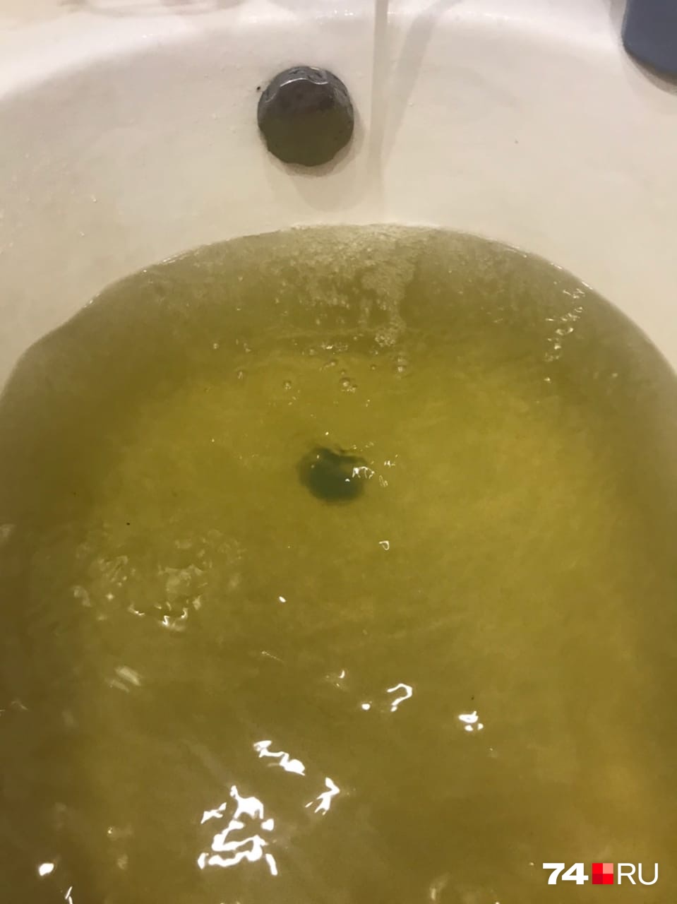 Мутная вода из под крана