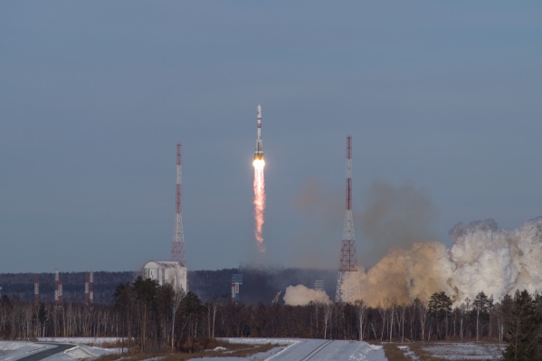 Ракета космического назначения выполнила задачу без замечаний Ракета космического назначения выполнила задачу без замечаний