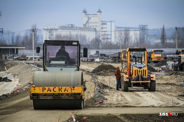 В Ростове построят новые дороги В Ростове построят новые дороги