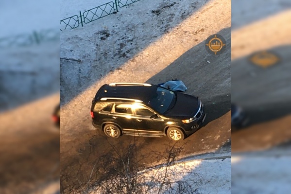 На автомобиле погибшего заметили наклейку «Инвалид» На автомобиле погибшего заметили наклейку «Инвалид»