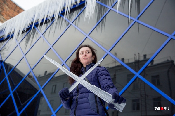 Сосульки выросли буквально за пару дней оттепели Сосульки выросли буквально за пару дней оттепели