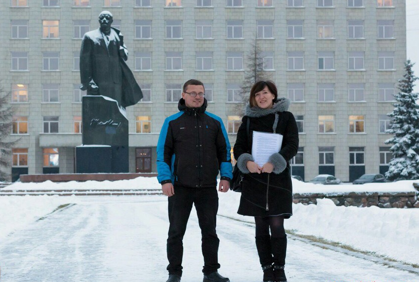 Иногородний это. Она Иногородняя. Кто такие иногородние граждане. Иногородние картинка. Иногородние.