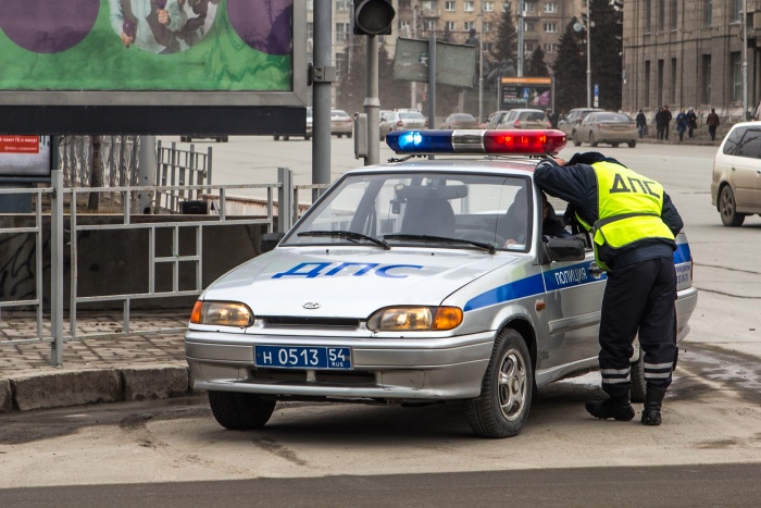 С пятницы до утра понедельника автоинспекторы усиленно ловили на дорогах пьяных водителей С пятницы до утра понедельника автоинспекторы усиленно ловили на дорогах пьяных водителей