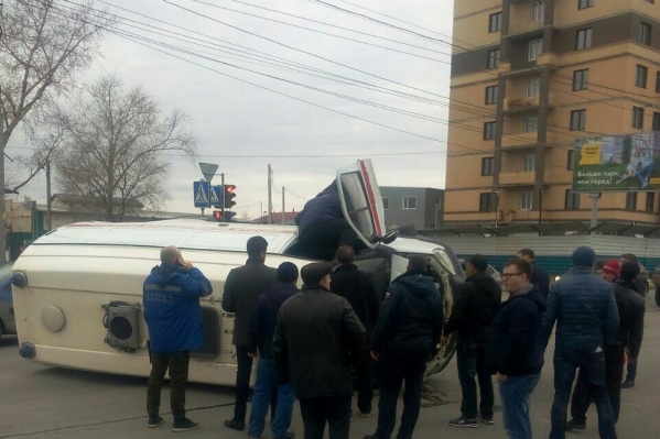 ДТП произошло на пересечении Кирова и Дунайской ДТП произошло на пересечении Кирова и Дунайской 